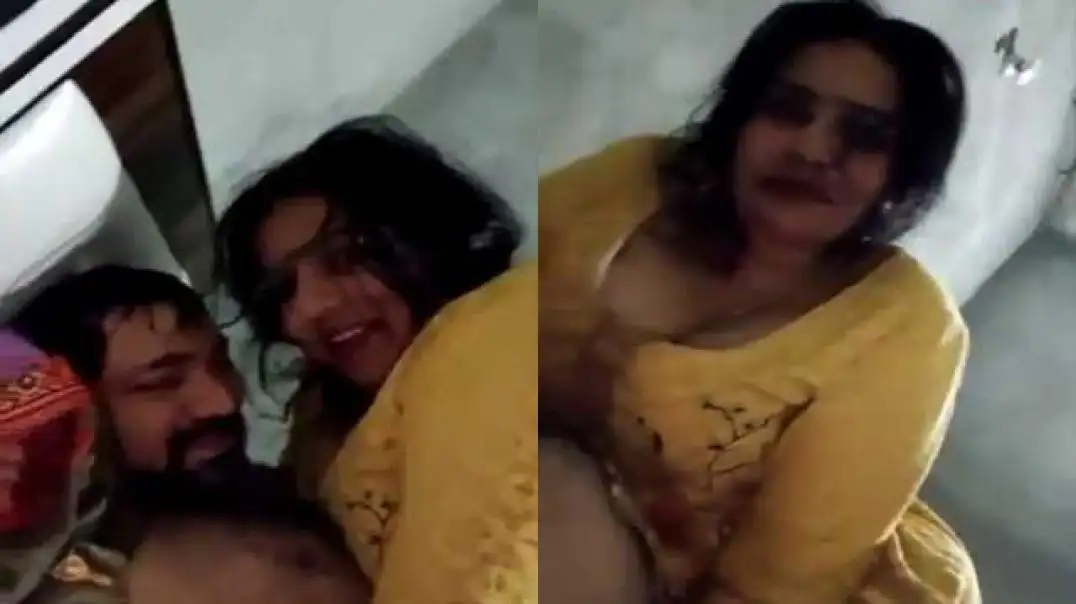 Hottest Desi Bhabhi Secretly Enjoying Wild Sex