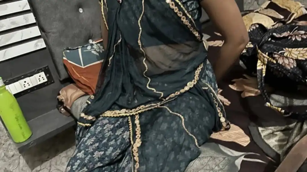 Hot Aunty Massage Nephew In Panty And Enjoyed Secret Fun