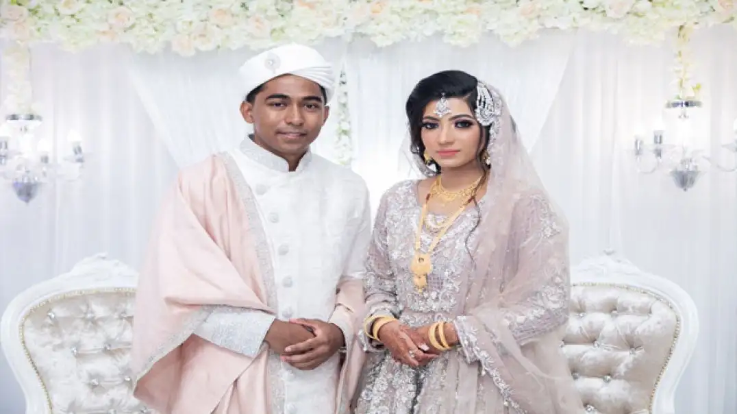 Desi Couple’s Naughty Honeymoon Secrets Leaked!