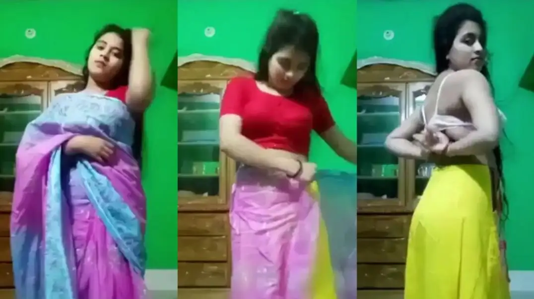 Must Watch Indian Aunty Sarry Shows Hot Private Pussy