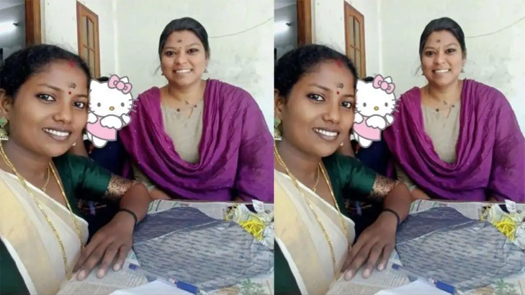 Mallu MILF Hot Blouse Off Boobs Exposed