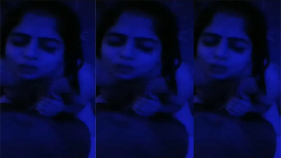 Desi Girl Gives Hot Blowjob And Wild Fucking