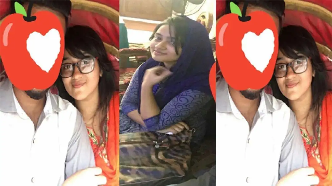 Desi Girl Gives Boyfriend Wild Blowjob Action