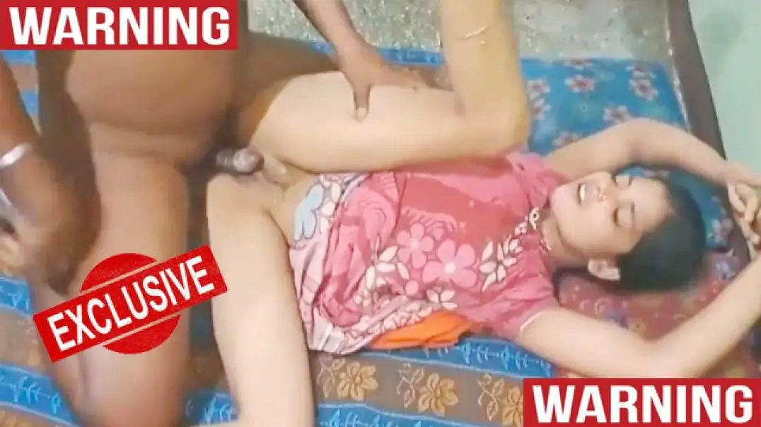 Bangladeshi Bhabhi's Secret Romance With Dada While Home Alone